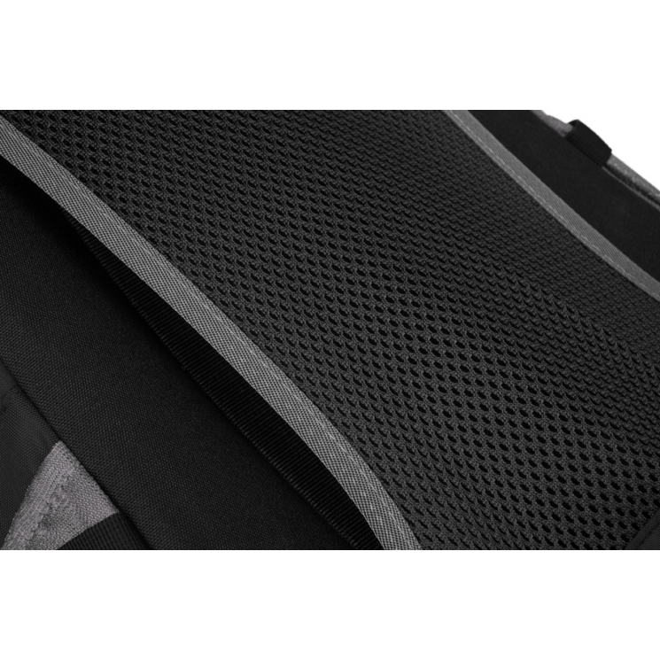 Peterson Tágas túrahátizsák esővédővel