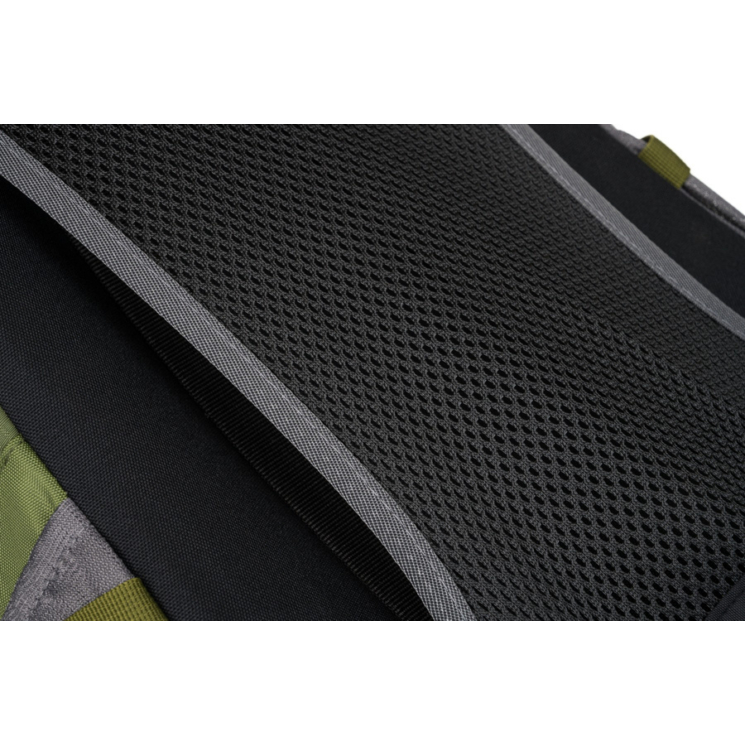 Peterson Tágas túrahátizsák esővédővel