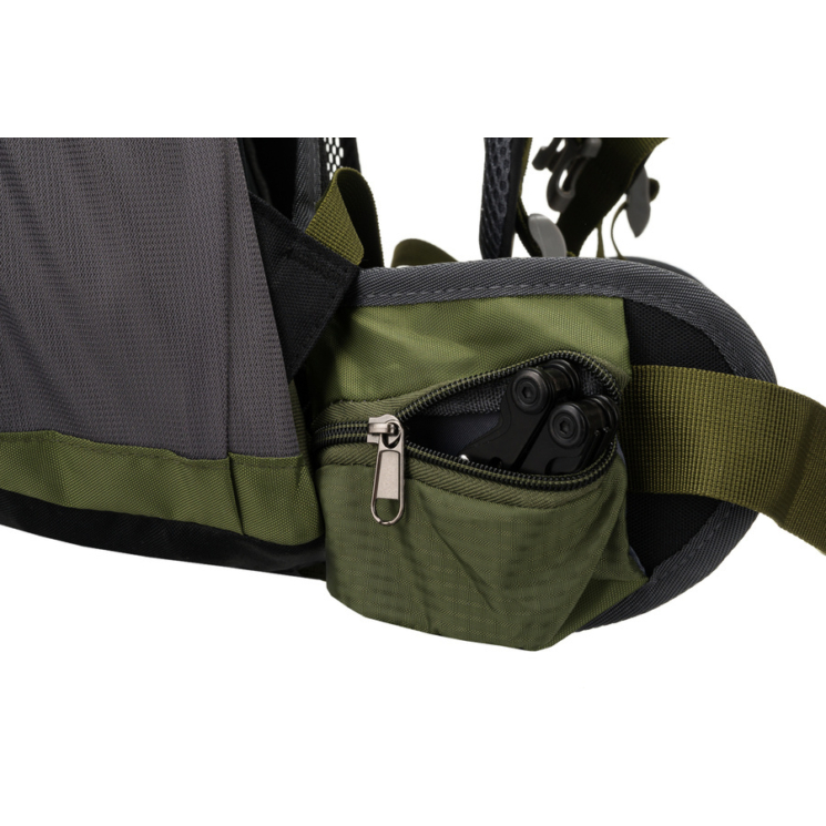 Peterson Tágas túrahátizsák esővédővel