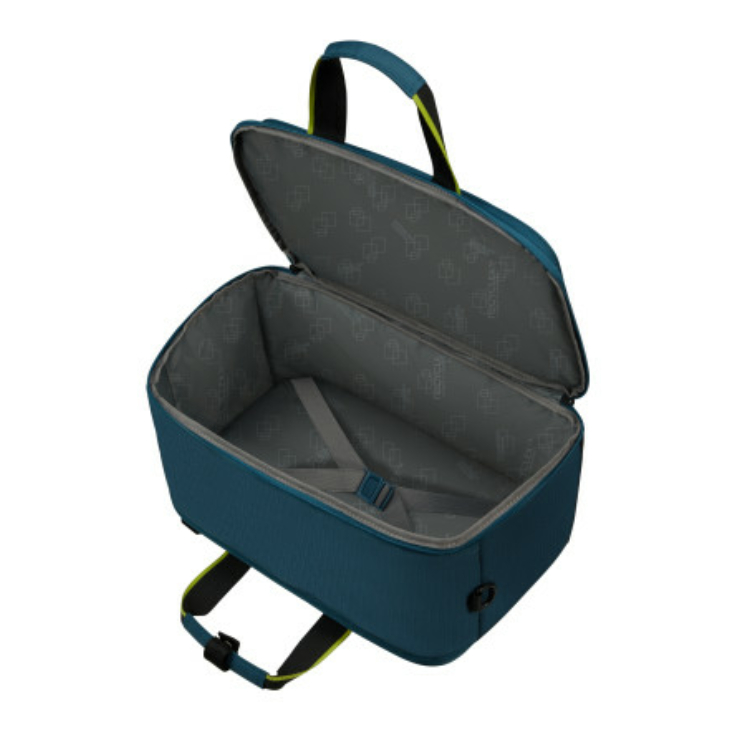 3 - Funkciós Fedélzeti táska  sötétkék színben 40 x 25 x 20 American Tourister TAKE2CABIN