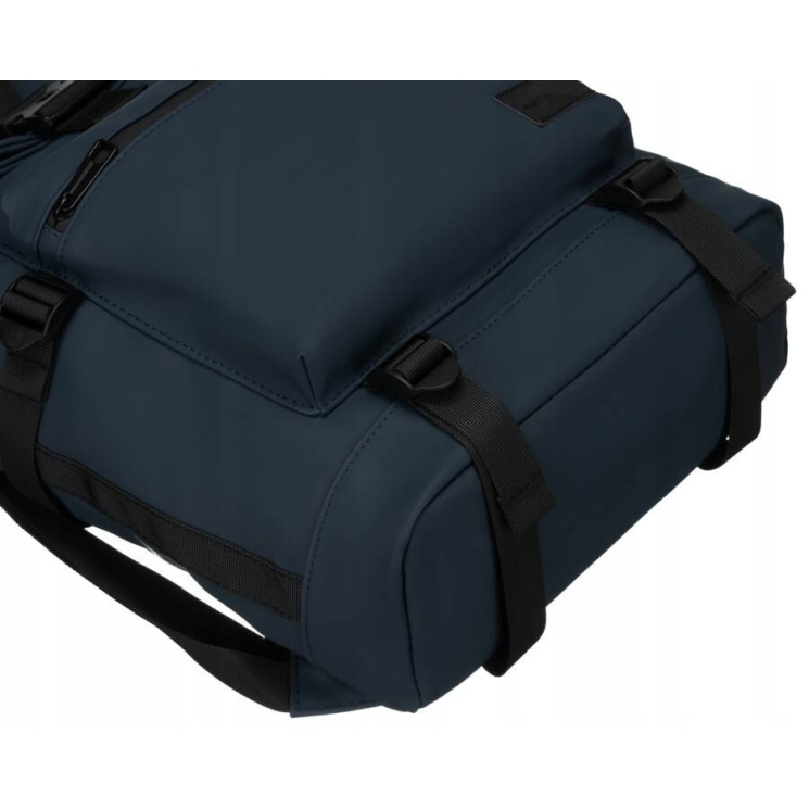 Vízálló többzsebes laptoptartós hátizsák külső zsebekkel