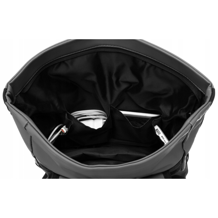 Vízálló többzsebes laptoptartós hátizsák külső zsebekkel