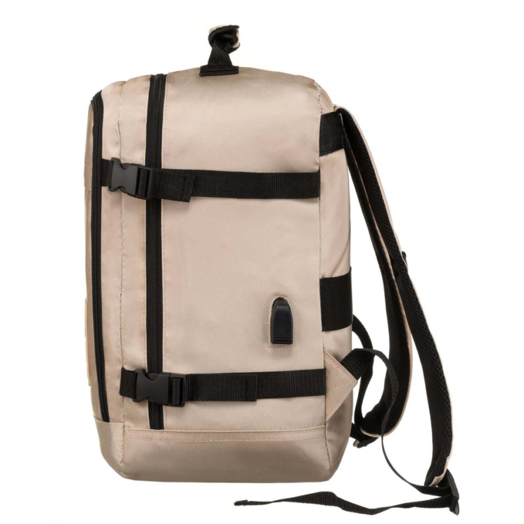 Peterson 3- Funkciós Tágas Utazó Hátizsák, WizzAir méretű 40x30x20cm, USB csatlakozóval