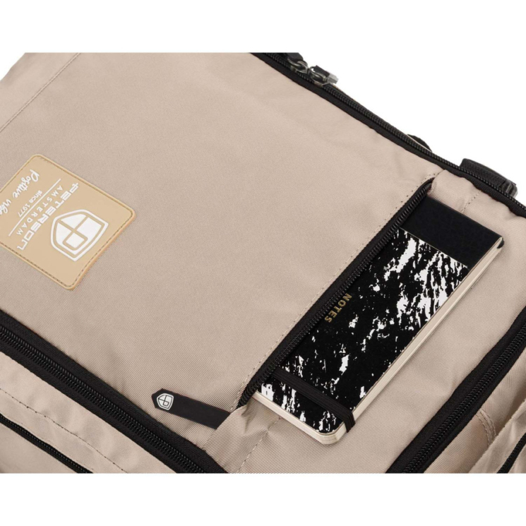 Peterson 3- Funkciós Tágas Utazó Hátizsák, WizzAir méretű 40x30x20cm, USB csatlakozóval