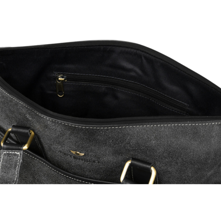 Valódi bőr üzleti táska laptoptartóval fekete színben