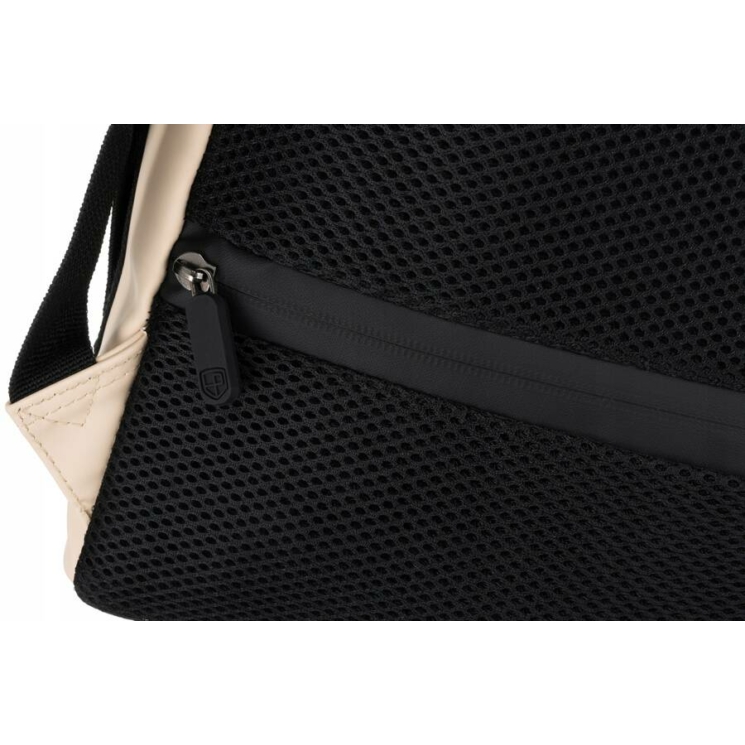 Peterson vízálló többzsebes laptoptartós hátizsák
