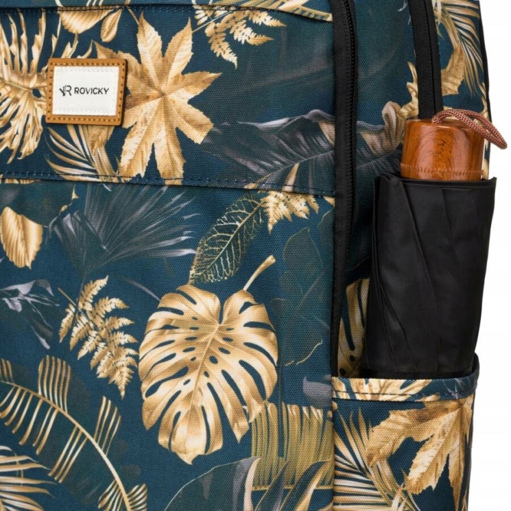 Sokzsebes Női hátizsák divatos mintában