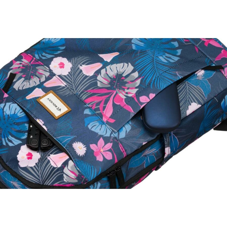 Sokzsebes Női hátizsák divatos mintában