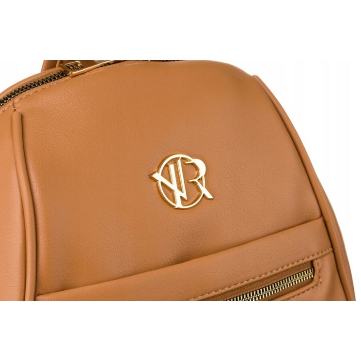 Divatos női hátizsák camel színben