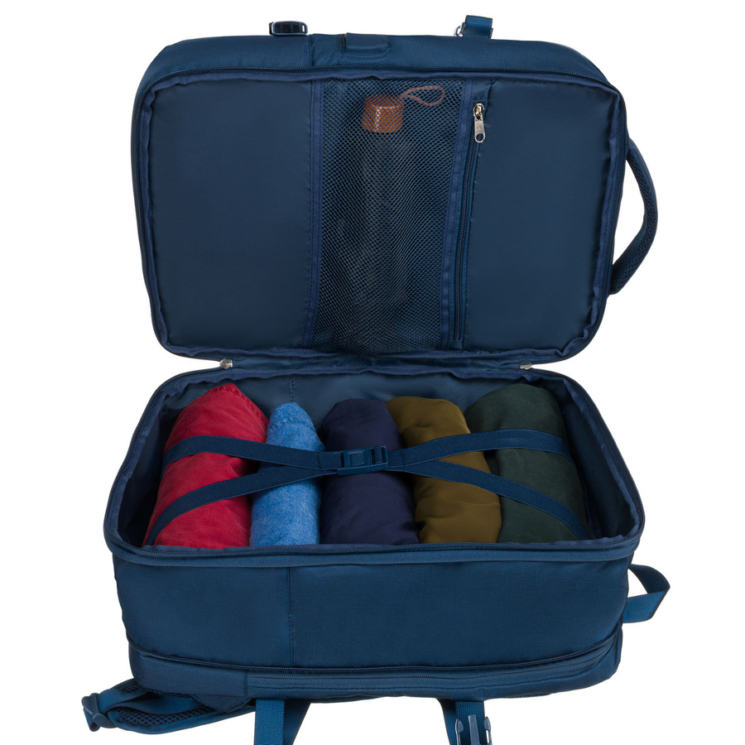 Peterson extrabővíthető sötétkék színű hátizsák kézipoggyász méretben 40 x 30 x 20 cm