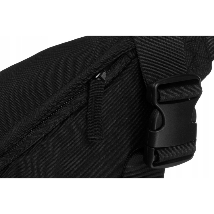 Tágas női övtáska divatos mintával