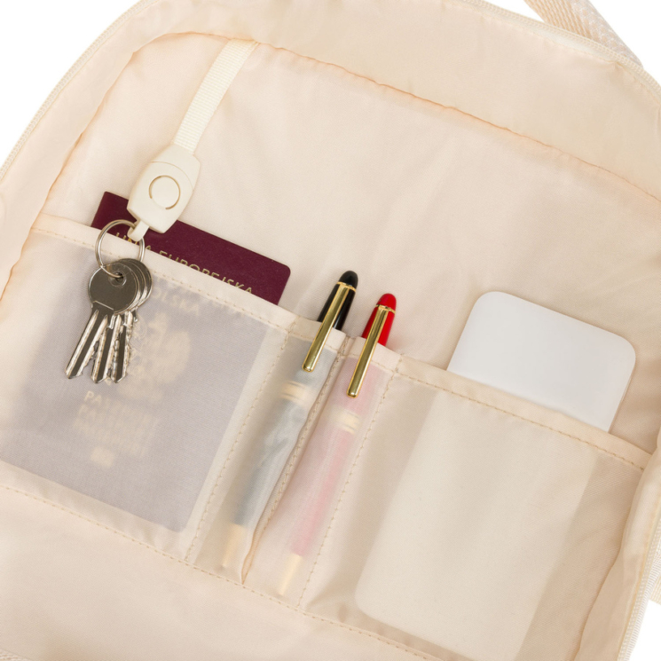 Peterson extrabővíthető bézs színű hátizsák kézipoggyász méretben 40 x 30 x 20 cm