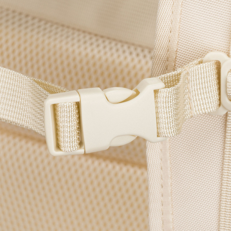 Peterson extrabővíthető bézs színű hátizsák kézipoggyász méretben 40 x 30 x 20 cm