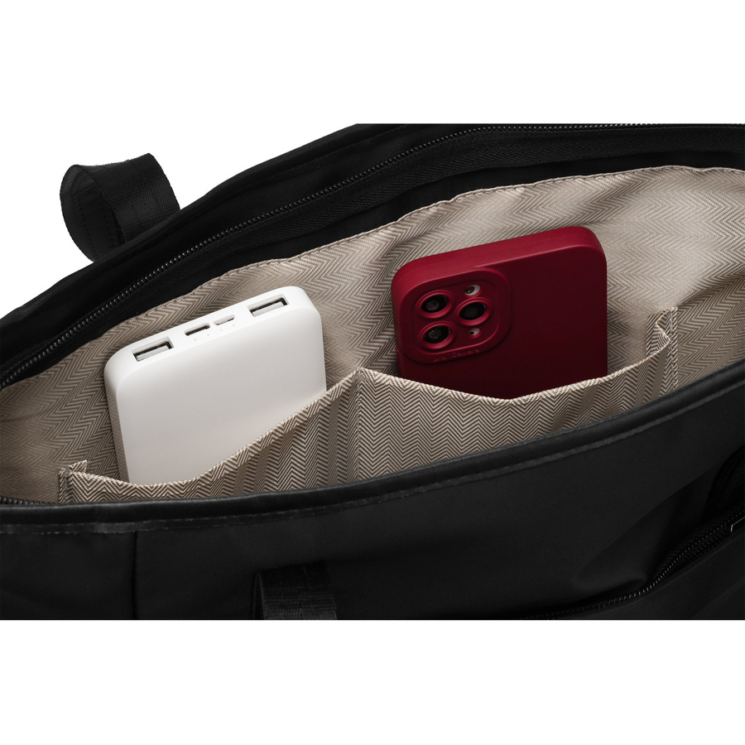 Stílusos női válltáska fekete színben