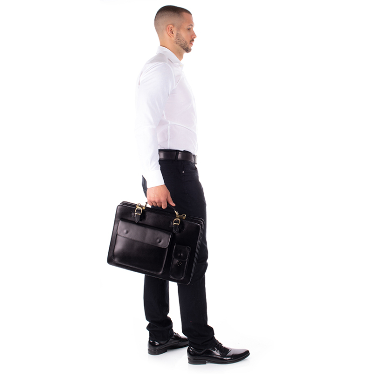 Valódi bőr aktatáska fekete színben