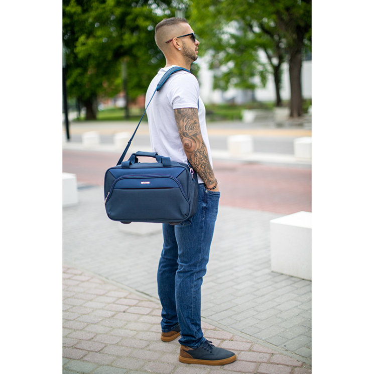 Bontour Fedélzeti táska 40 x 25 x 20 cm Ryanair méret kék színben