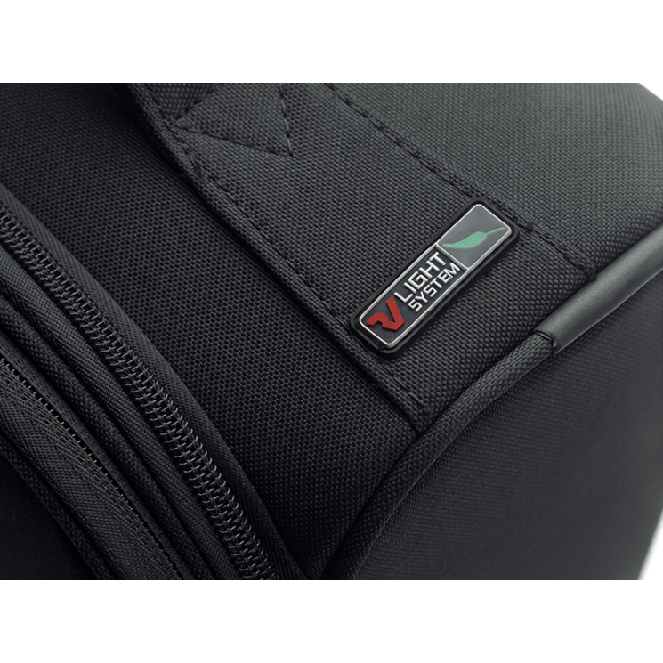 Roncato ATLANTA Spinner bőrönd 55 cm-es kabinméret R1790
