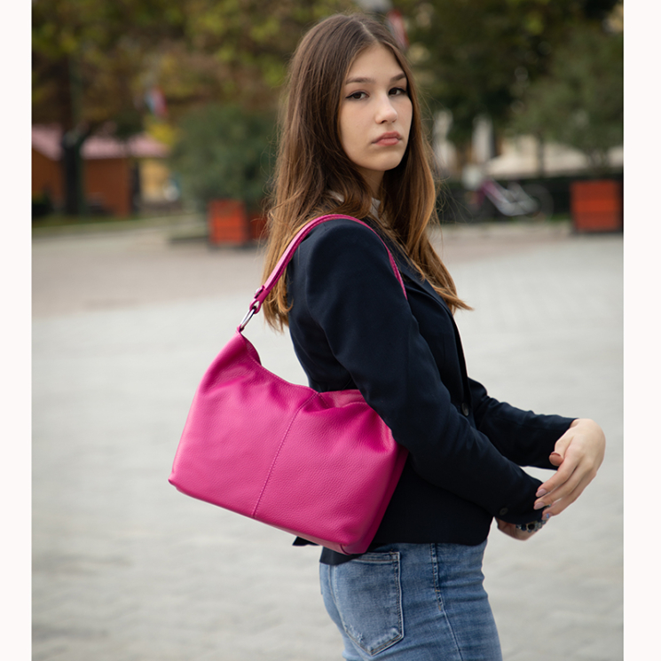 Valódi bőr női táska piros színben