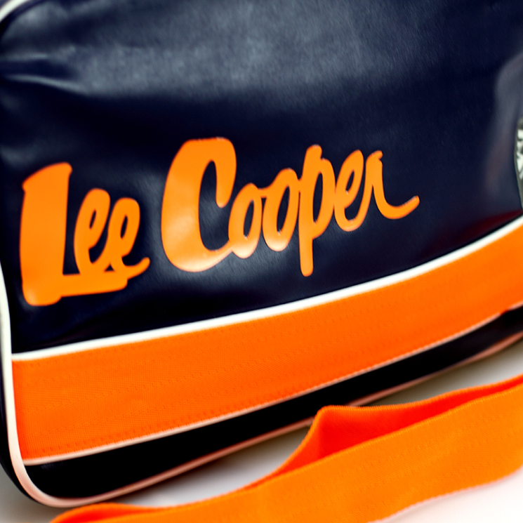 Lee Cooper oldaltáska