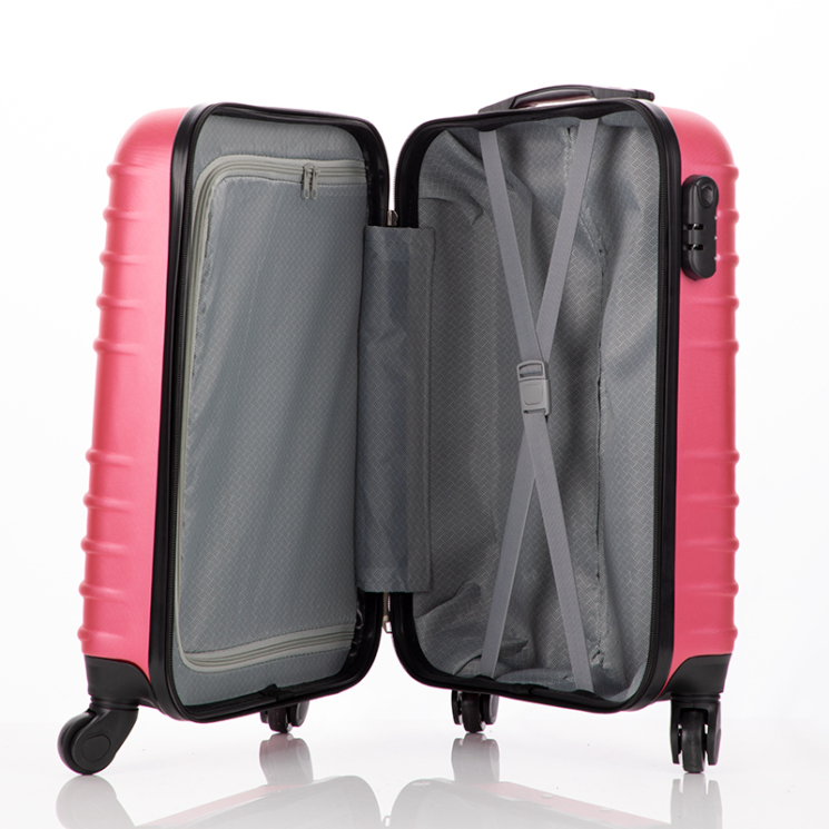 Bőrönd kabin méret ÚJ WIZZAIR RYANAIR méret
