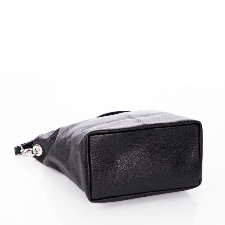 Valódi bőr női táska fekete színben