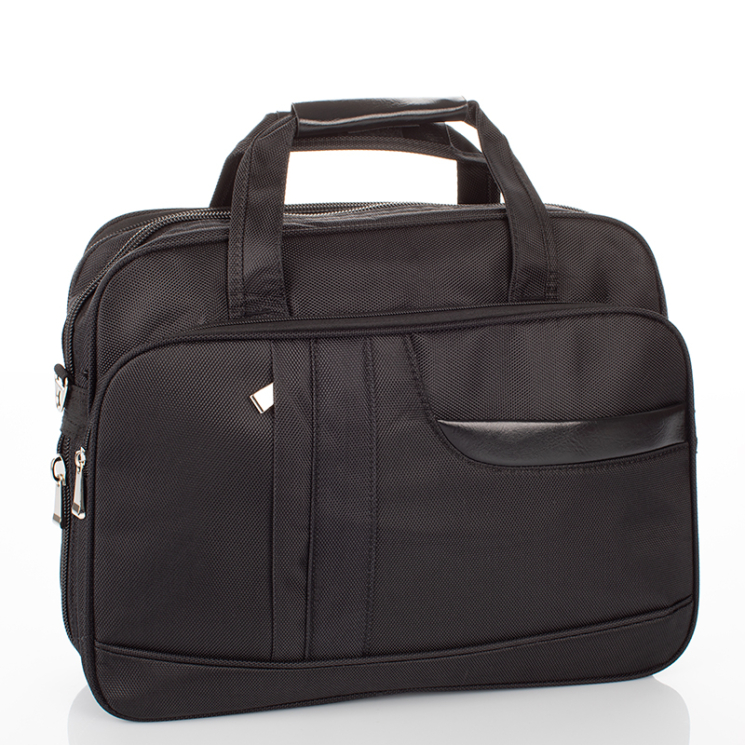 Fekete laptoptáska 15,4