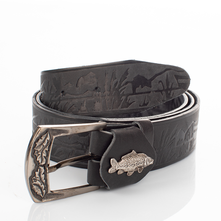 Horgász öv ponty mintával fekete színben 110 cm