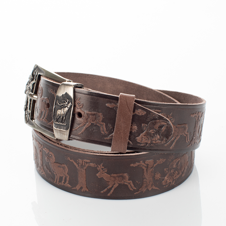 Vadász öv szarvas mintával barna színben 135 cm-től 90 cm -ig