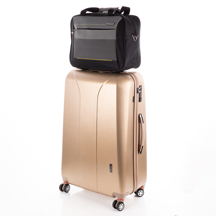 Leonardo Da Vinci  fedélzeti táska WIZZAIR ingyenes méret 40 x 30 x 20 cm