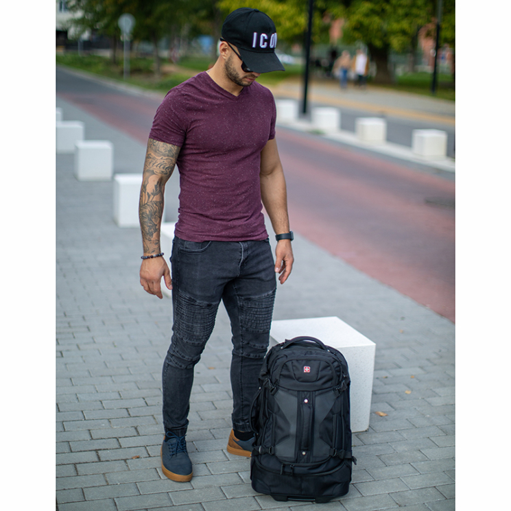 Swisswin kabin méretű gurulós utazótáska H565A