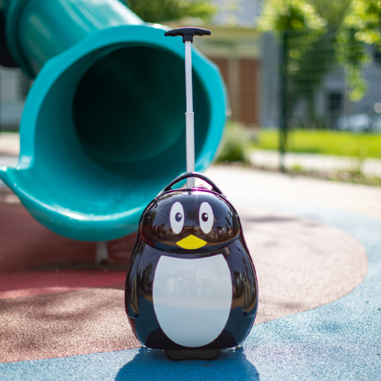 Pingvin Gurulós gyermek bőrönd