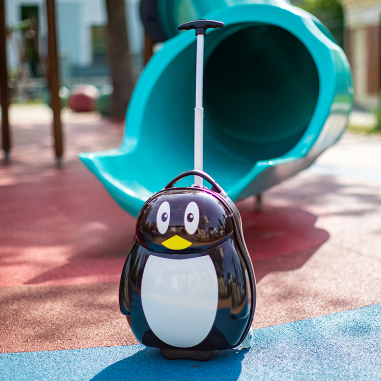 Pingvin Gurulós gyermek bőrönd