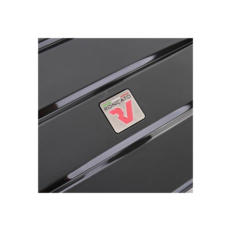 Roncato FLIGHT DLX Spinner kabinbőrönd R-3463 Piros ajándék bőröndhuzattal