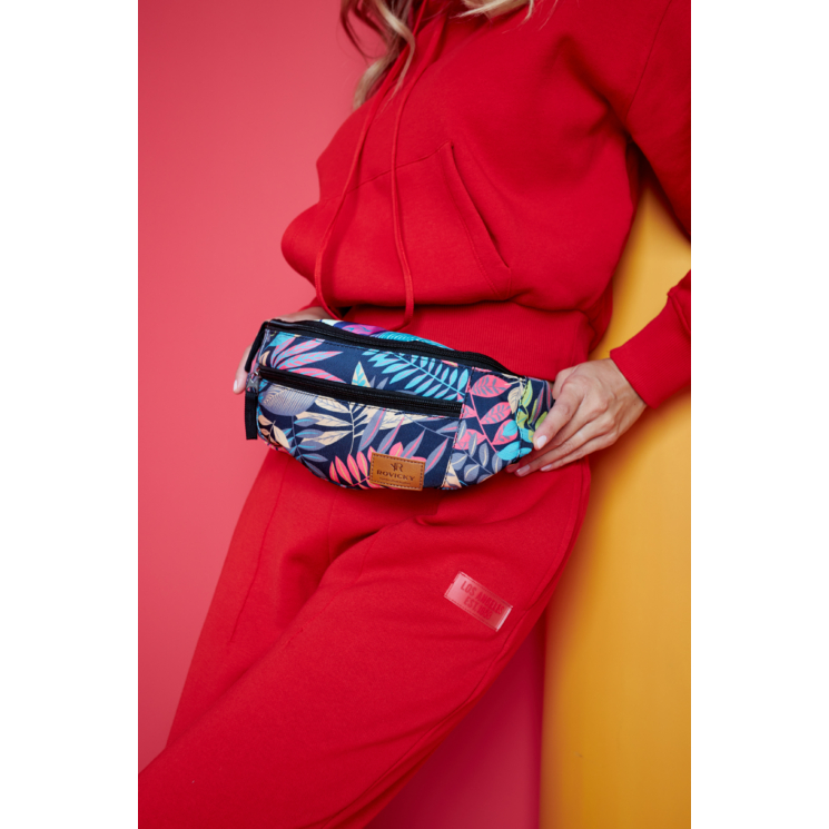 Tágas női Övtáska Divatos mintában