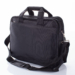 Fekete üzleti táska laptoptartóval 
